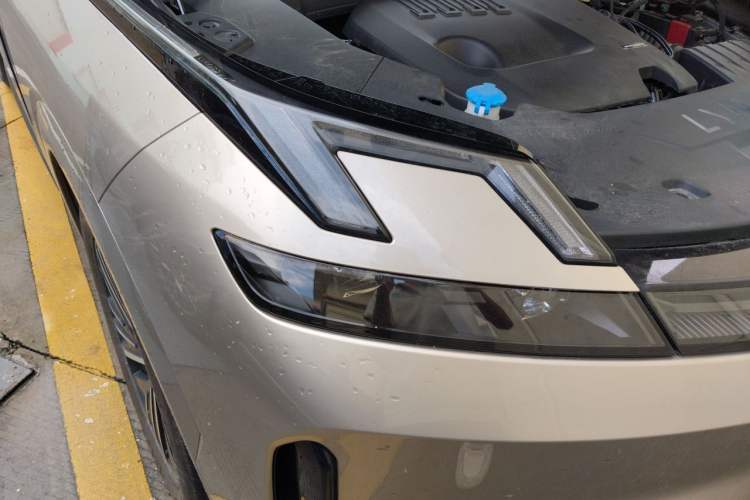Used Lynk & Co 08 EM-P 2025 120km Long-Range Pro Right Front Headlight