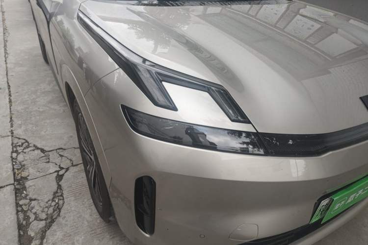 Used Lynk & Co 08 EM-P 2025 120km Long-Range Pro Right Front Headlight