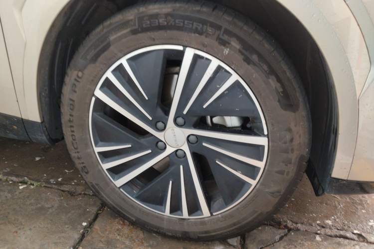Used Lynk & Co 08 EM-P 2025 120km Long-Range Pro Right Front Wheel Hub