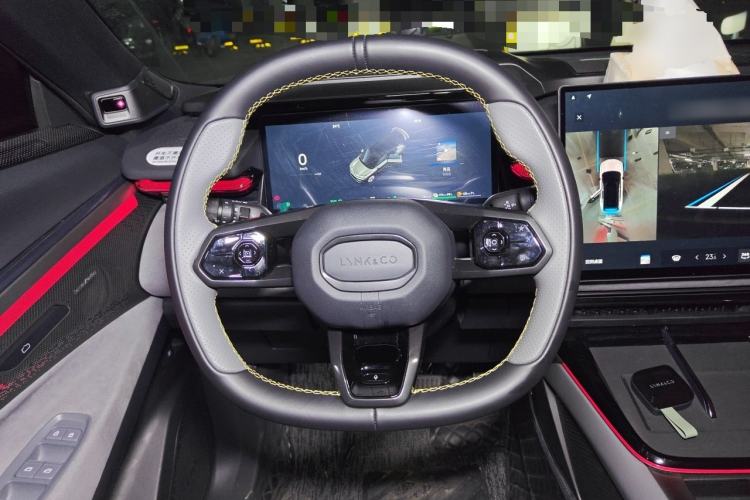 Used Lynk & Co 08 EM-P 2025 120km Long-Range Halo Steering Wheel