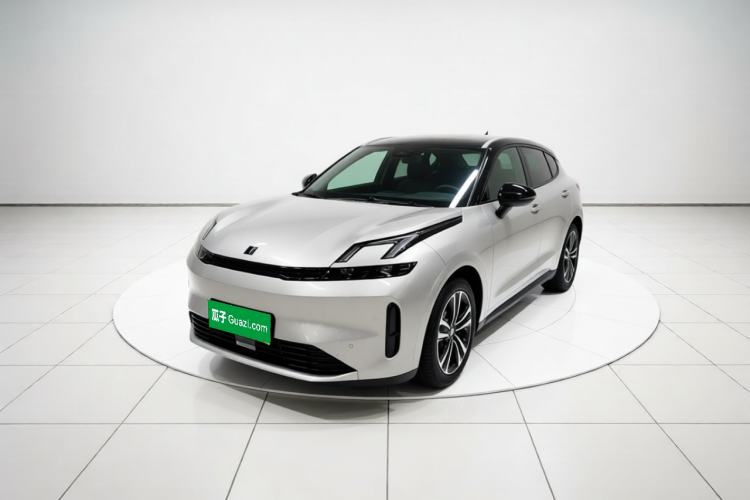 Lynk & Co 08 EM-P 2025 120km Long-Range Pro