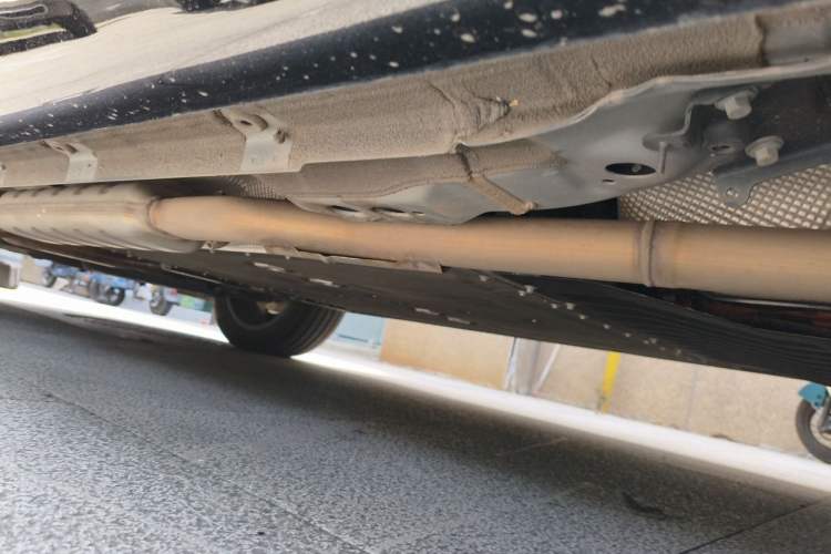 Used Lynk & Co 08 EM-P 2025 120km Long-Range Pro Chassis Rear Left