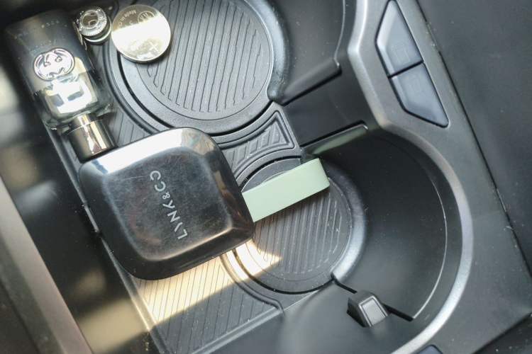 Used Lynk & Co 08 EM-P 2025 120km Long-Range Pro Vehicle Key