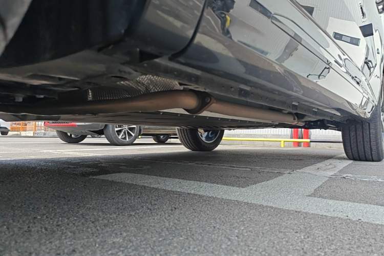 Used Lynk & Co 08 EM-P 2026 Model 160 Long-Range Max Chassis Front Left