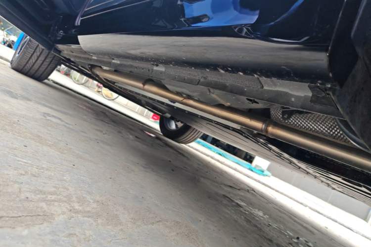Used Lynk & Co 08 EM-P 2026 Model 160 Long-Range Ultra Left Side Sill