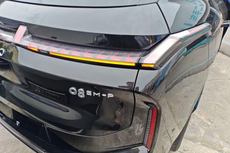 Used Lynk & Co 08 EM-P 2026 Model 160 Long-Range Ultra Right Rear Taillight