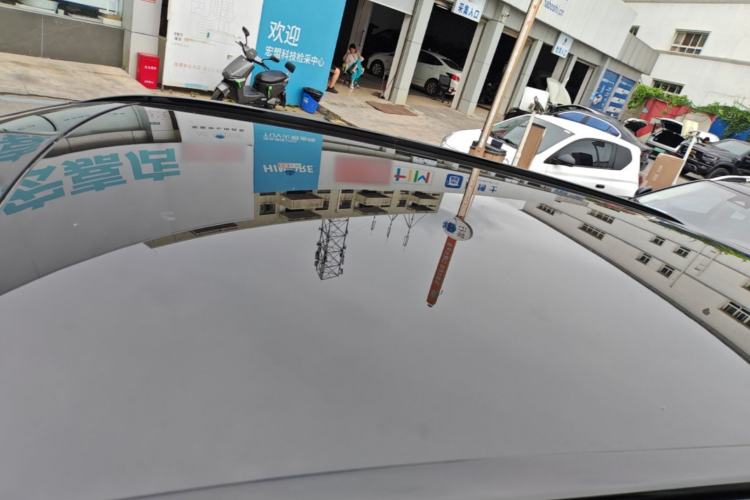 Used Lynk & Co 08 EM-P 2026 Model 160 Long-Range Ultra Roof