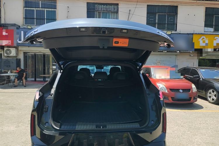 Used Lynk & Co 08 EM-P 2026 Model 160 Long-Range Ultra Trunk
