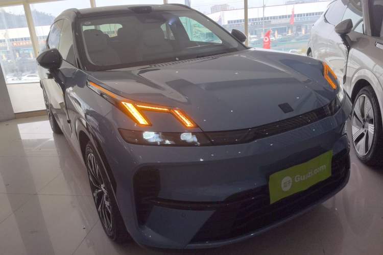 Used Lynk & Co 08 EM-P 2026 Model 210 Four-Wheel Drive Performance Ultra H7 Exterior 1