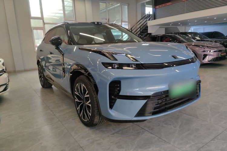 Used Lynk & Co 08 EM-P 2026 Model 210 Four-Wheel Drive Performance Ultra H7 Front Right 45 Deg