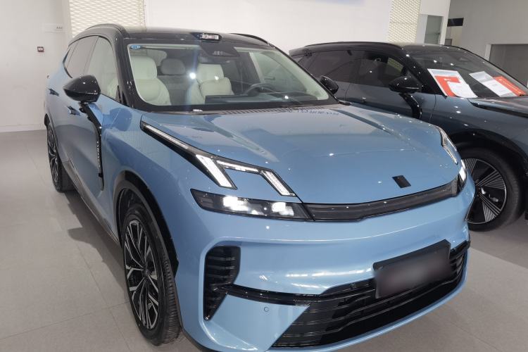 Used Lynk & Co 08 EM-P 2026 Model 210 Four-Wheel Drive Performance Ultra H7 Front Right 45 Deg