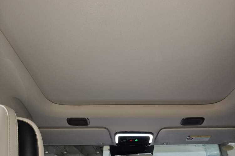 Used Lynk & Co 08 EM-P 2026 Model 210 Four-Wheel Drive Performance Ultra H7 Headliner