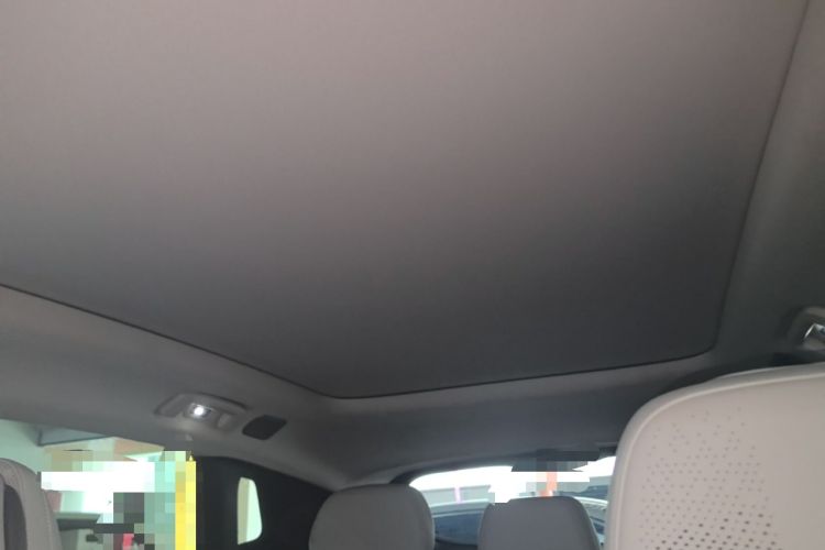 Used Lynk & Co 08 EM-P 2026 Model 210 Four-Wheel Drive Performance Ultra H7 Headliner
