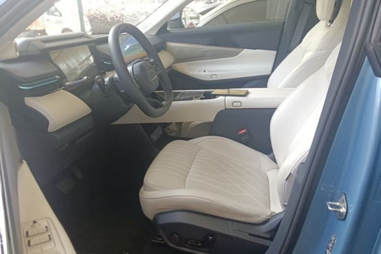 Used Lynk & Co 08 EM-P 2026 Model 210 Four-Wheel Drive Performance Ultra H7 Left Front Seat