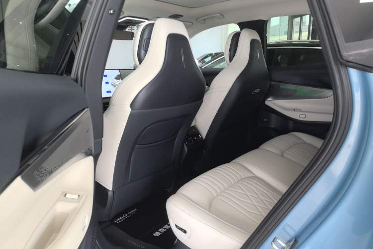 Used Lynk & Co 08 EM-P 2026 Model 210 Four-Wheel Drive Performance Ultra H7 Left Rear Seat