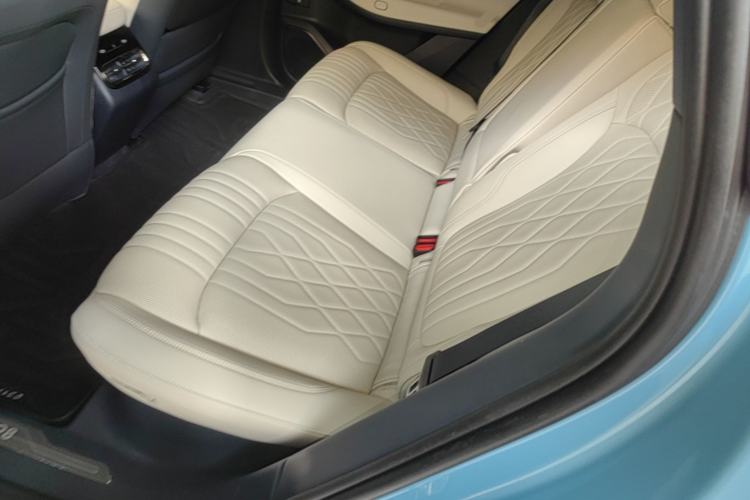 Used Lynk & Co 08 EM-P 2026 Model 210 Four-Wheel Drive Performance Ultra H7 Left Rear Seat