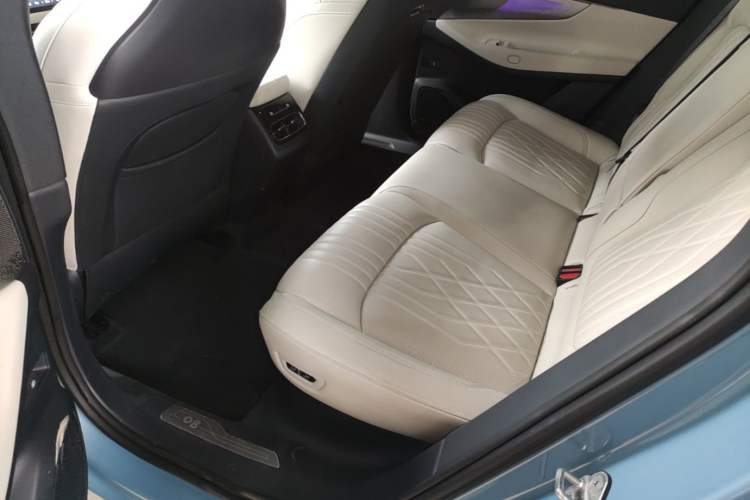 Used Lynk & Co 08 EM-P 2026 Model 210 Four-Wheel Drive Performance Ultra H7 Left Rear Seat