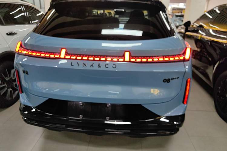 Used Lynk & Co 08 EM-P 2026 Model 210 Four-Wheel Drive Performance Ultra H7 Rear