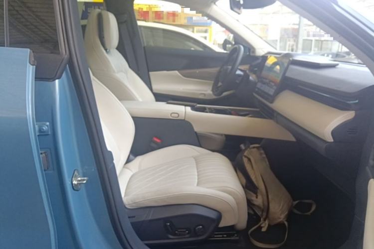 Used Lynk & Co 08 EM-P 2026 Model 210 Four-Wheel Drive Performance Ultra H7 Right Front Seat