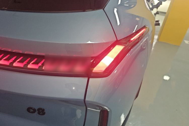 Used Lynk & Co 08 EM-P 2026 Model 210 Four-Wheel Drive Performance Ultra H7 Right Rear Taillight