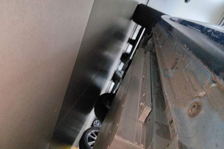 Used Lynk & Co 08 EM-P 2026 Model 210 Four-Wheel Drive Performance Ultra H7 Right Side Sill