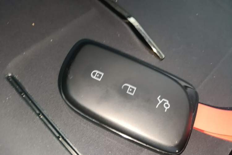 Used Lynk & Co 08 EM-P 2026 Model 210 Four-Wheel Drive Performance Ultra H7 Vehicle Key