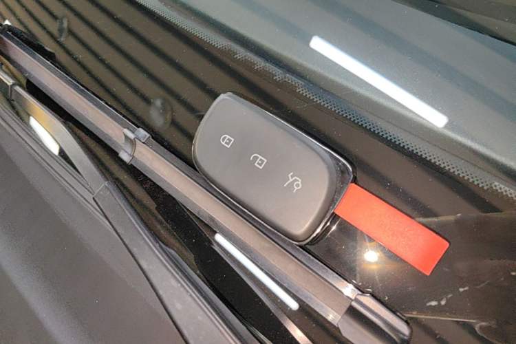 Used Lynk & Co 08 EM-P 2026 Model 210 Four-Wheel Drive Performance Ultra H7 Vehicle Key
