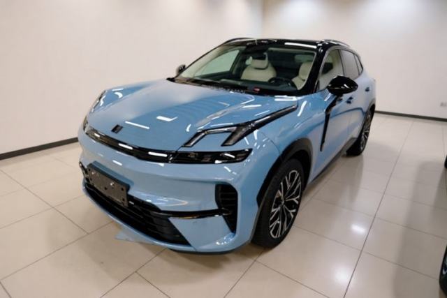 Used Lynk & Co 08 EM-P 2026 Model 210 Four-Wheel Drive Performance Ultra H7