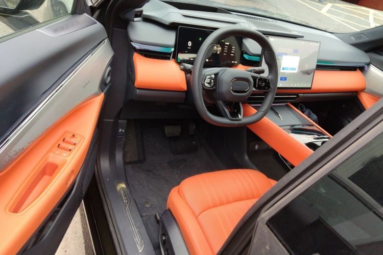 Used Lynk & Co 08 EM-P 2026 Model 210 Four-Wheel Drive Performance Ultra H7 Driver Seat