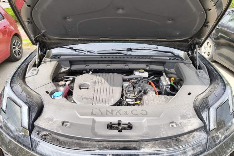 Used Lynk & Co 08 EM-P 2026 Model, 230 Ultra Extended Range Engine Bay