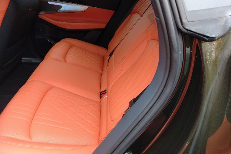 Used Lynk & Co 08 EM-P 2026 Model 210 Four-Wheel Drive Performance Ultra H7 Left Rear Seat