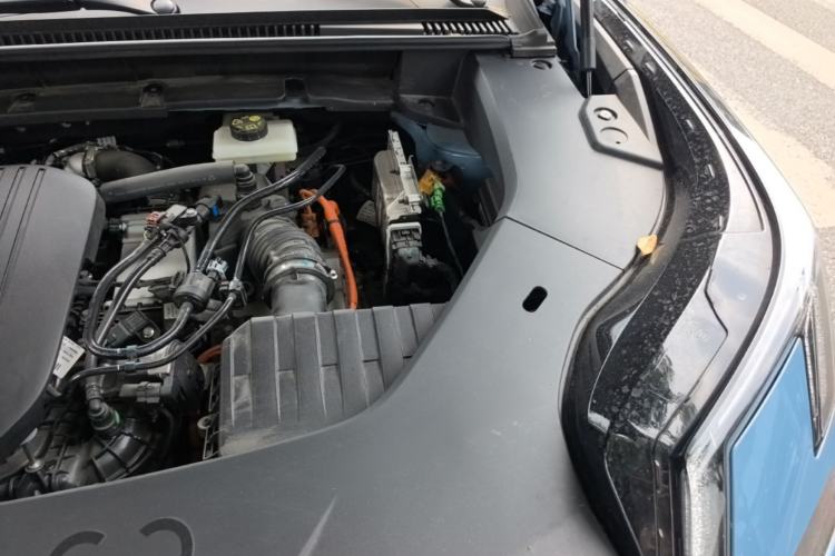 Used Lynk & Co 08 EM-P 2026 Model 210 Four-Wheel Drive Performance Ultra H7 Engine Bay Left