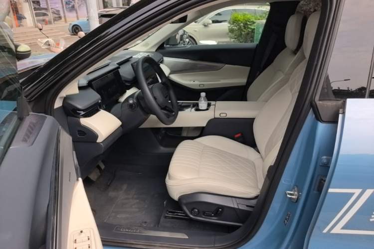 Used Lynk & Co 08 EM-P 2026 Model 210 Four-Wheel Drive Performance Ultra H7 Left Front Seat