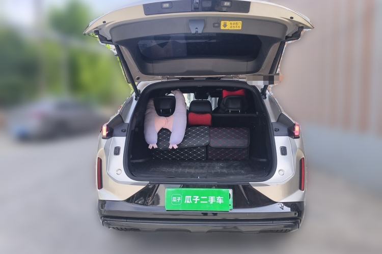 Used Lynk & Co 08 EM-P 2026 Model 160 Long-Range Max Trunk
