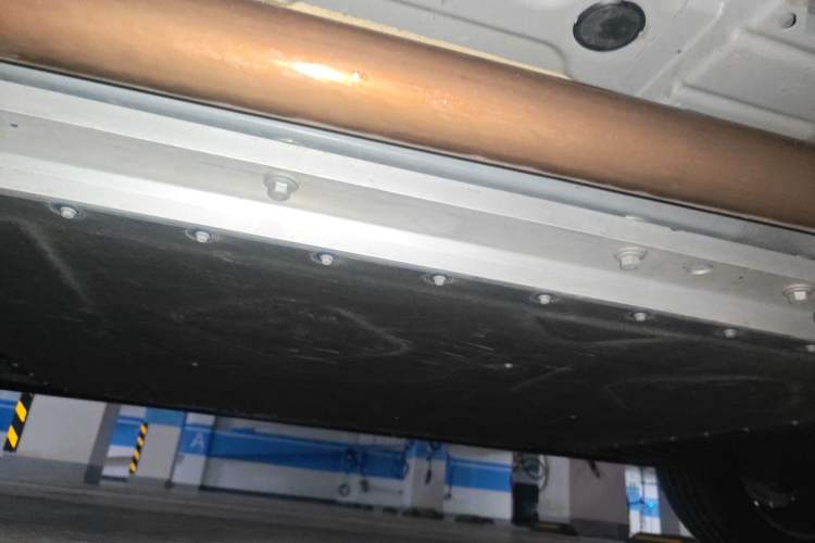 Used Lynk & Co 08 EM-P 2026 Model 160 Long-Range Ultra Chassis Front