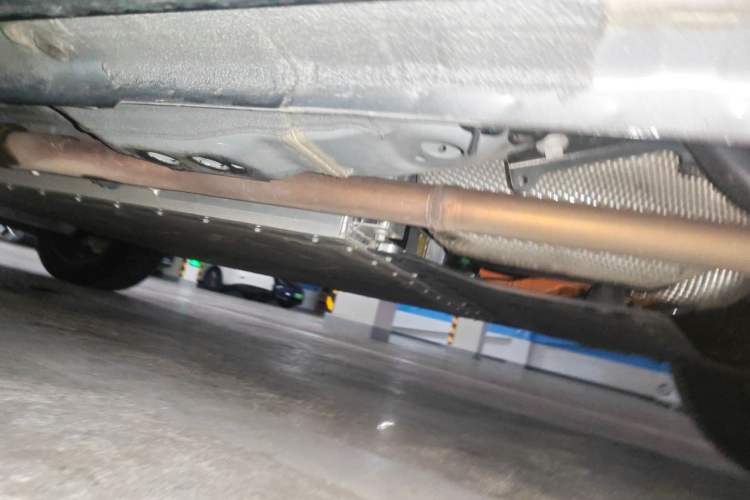 Used Lynk & Co 08 EM-P 2026 Model 160 Long-Range Ultra Chassis Rear Left