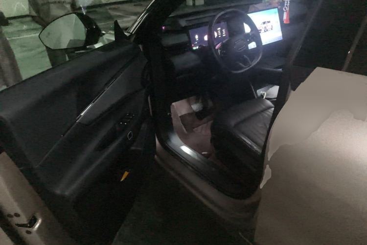 Used Lynk & Co 08 EM-P 2026 Model 160 Long-Range Ultra Driver Seat