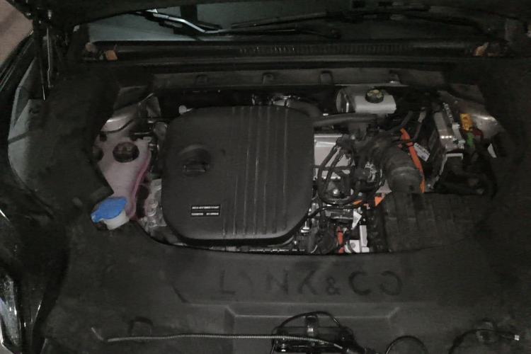 Used Lynk & Co 08 EM-P 2026 Model 160 Long-Range Ultra Engine Bay