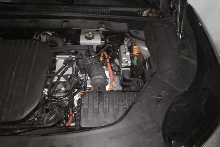 Used Lynk & Co 08 EM-P 2026 Model 160 Long-Range Ultra Engine Bay Left