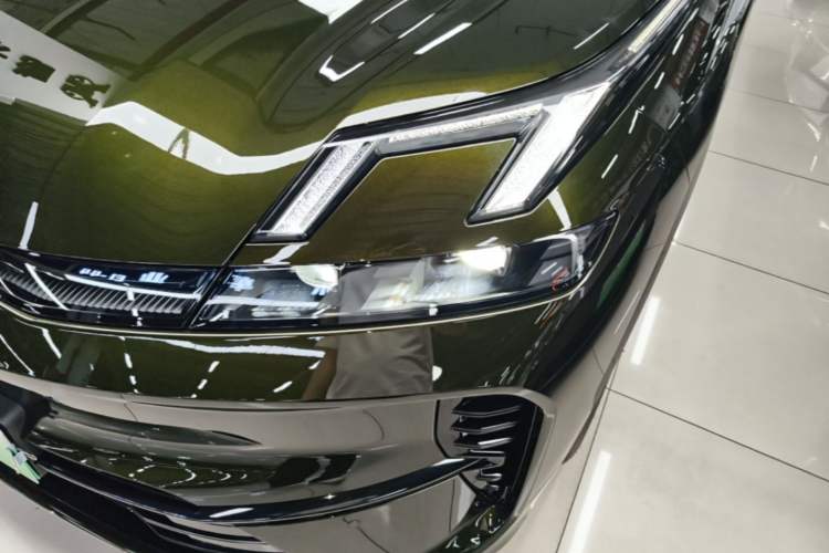 Used Lynk & Co 08 EM-P 2026 Model 210 Four-Wheel Drive Performance Ultra H7 Left Front Headlight
