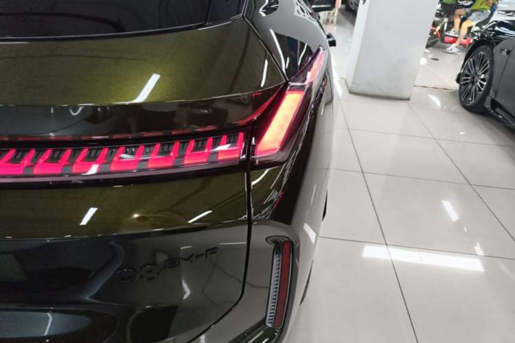 Used Lynk & Co 08 EM-P 2026 Model 210 Four-Wheel Drive Performance Ultra H7 Right Rear Taillight