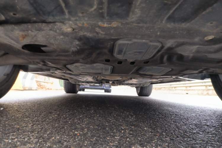 Used Lynk & Co 09 2021 2.0T Halo Six-Seater Chassis Front