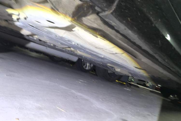 Used Lynk & Co 09 2021 2.0T Halo Six-Seater Chassis Front Left