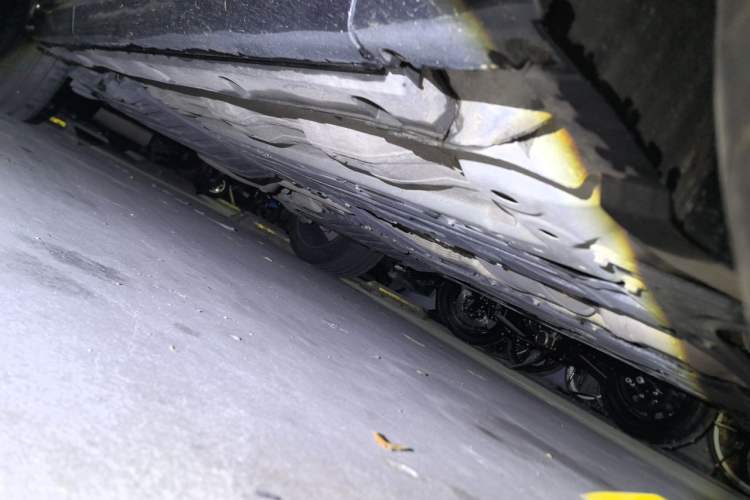 Used Lynk & Co 09 2021 2.0T Halo Six-Seater Chassis Front Right