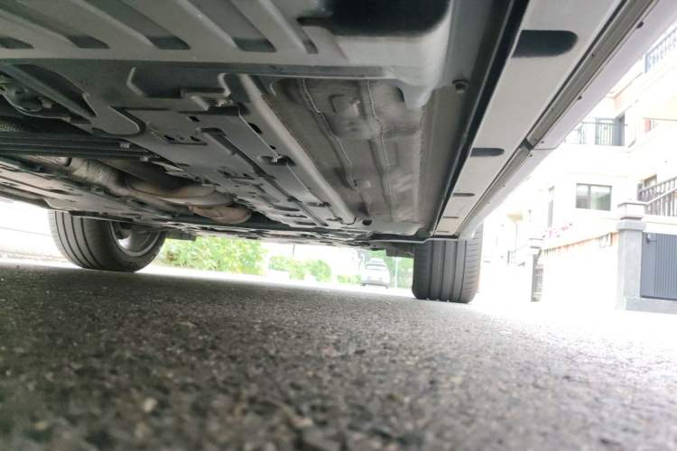 Used Lynk & Co 09 2021 2.0T Halo Six-Seater Chassis Rear Right