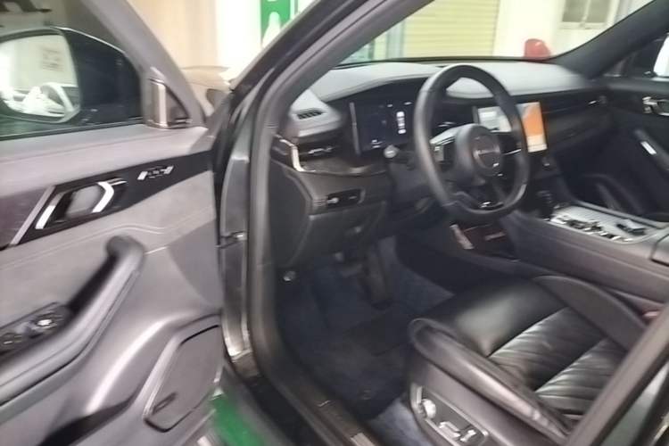 Used Lynk & Co 09 2021 2.0T Ultra Six-Seater Driver Seat