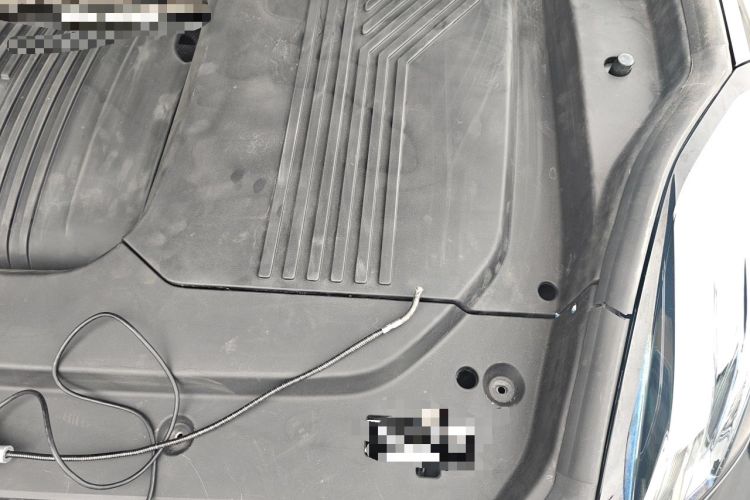 Used Lynk & Co 09 2021 2.0T Halo Seven-Seater Engine Bay Left
