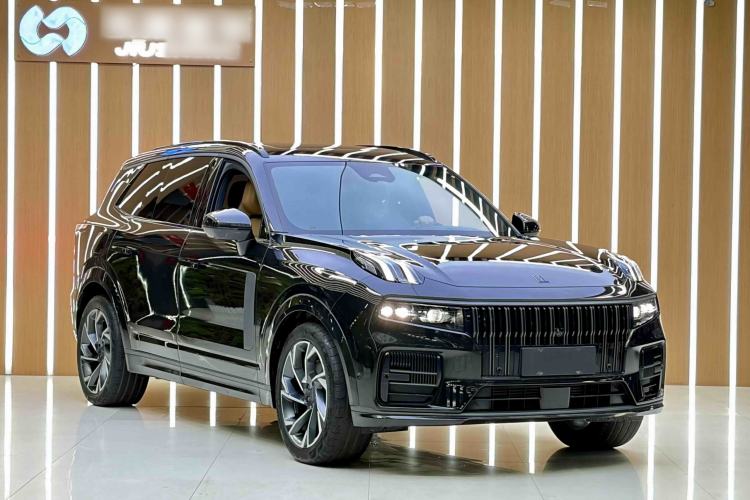 Used Lynk & Co 09 2021 2.0T Halo Six-Seater Exterior 1