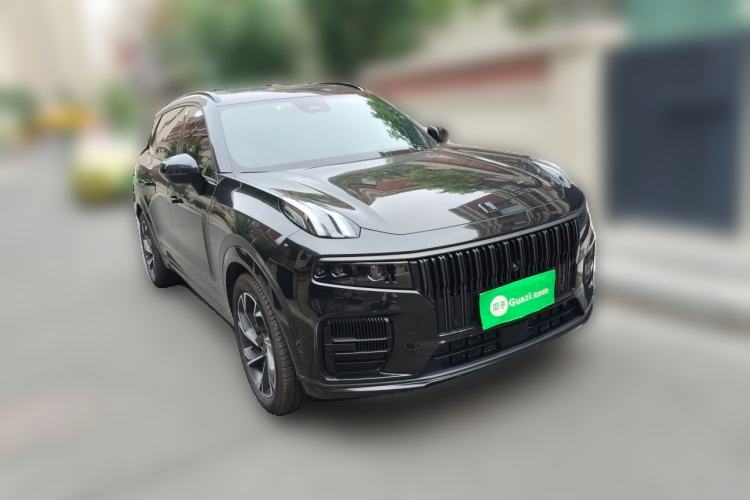 Used Lynk & Co 09 2021 2.0T Halo Six-Seater Front Right 45 Deg