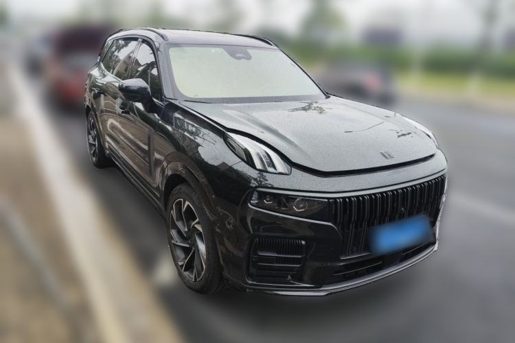 Used Lynk & Co 09 2021 2.0T Ultra Six-Seater Front Right 45 Deg